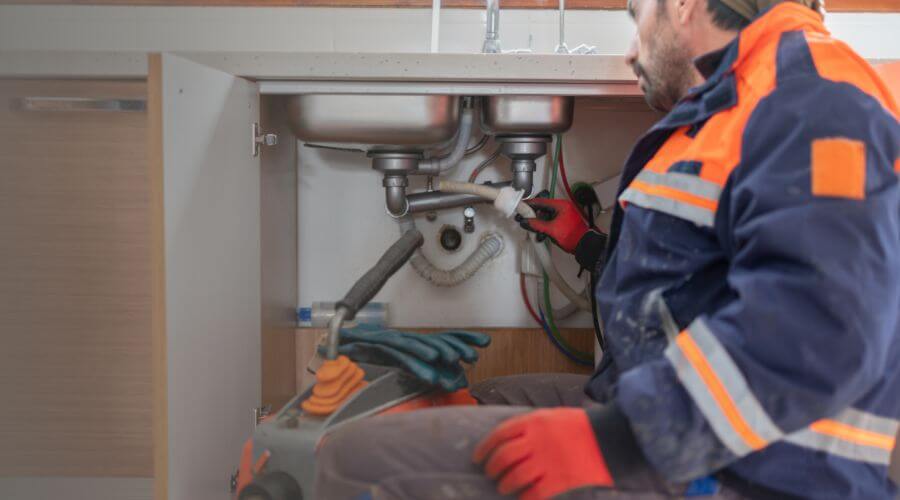 Professional slab leak plumber services in Pine Grove, LA